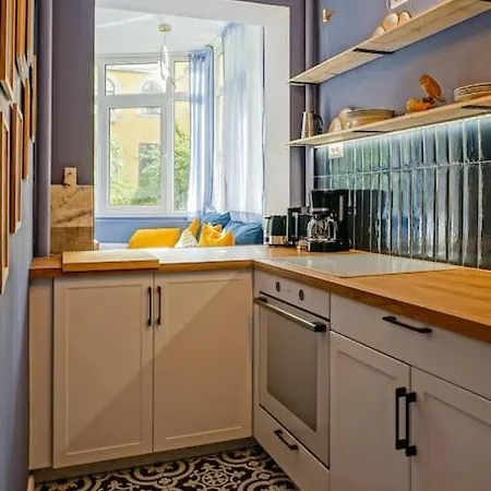 Birds' Nest - 2bdr - Cismigiu *