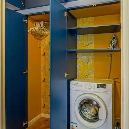 Apartment Birds' Nest - 2bdr - Cismigiu *