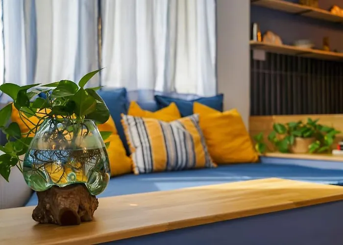 Birds' Nest - 2bdr - Cismigiu Apartman *