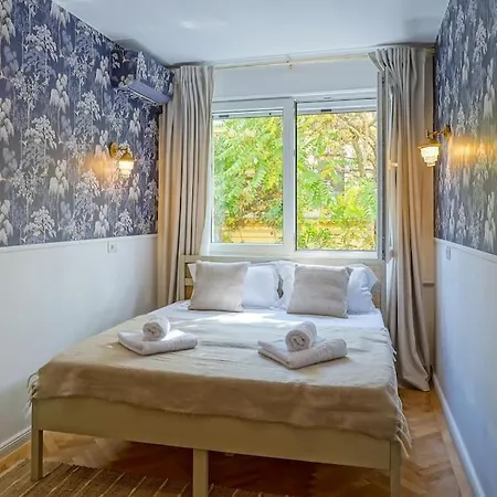 Birds' Nest - 2bdr - Cismigiu *